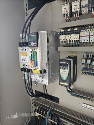 Guter Preis INOMAX VFD Wechselfrequenzantrieb mit direkter Drehmomentsteuerung ACS880-01-038A-3 Online
